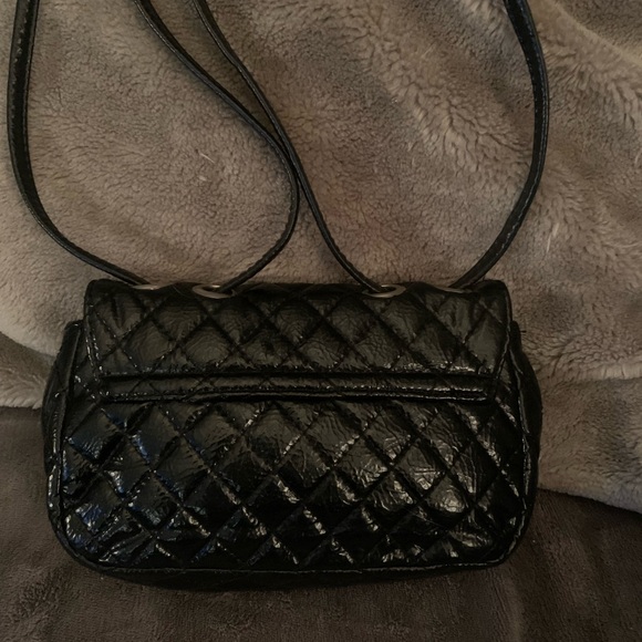 Kenneth Cole Reactions Bag - Picture 3 of 5